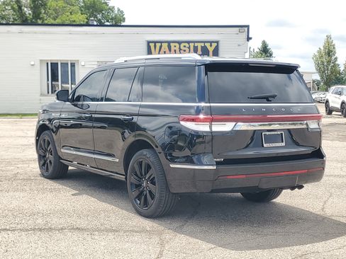 Certified 2024 Lincoln Navigator Reserve AWD/4WD image 4