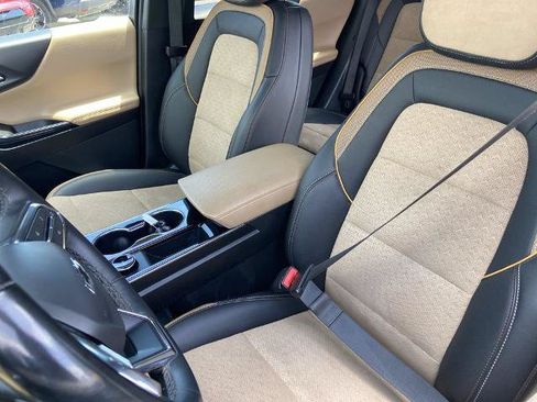 Used 2025 Chevrolet Equinox ACTIV w/ Safety and Technology Package AWD/4WD image 14