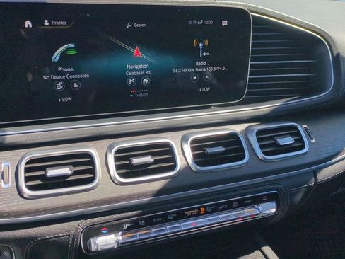 Used 2022 Mercedes-Benz GLS 450 4MATIC image 14
