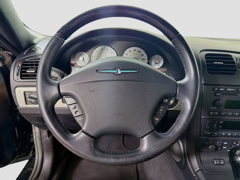 Used 2005 Ford Thunderbird RWD image 20