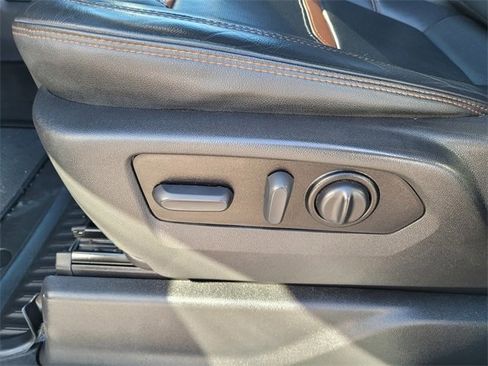 Used 2021 GMC Sierra 1500 AT4 image 14
