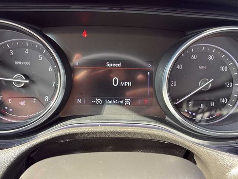 Used 2023 Buick Encore GX Select AWD/4WD image 11