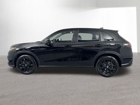 Certified 2025 Honda HR-V Sport image 30