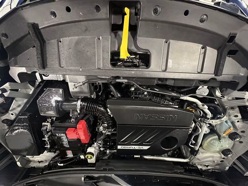 Used 2022 Nissan Rogue SV AWD/4WD image 39
