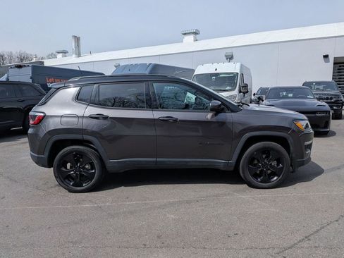 Certified 2021 Jeep Compass Latitude image 2