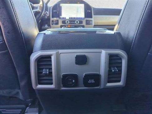 Used 2022 Ford F350 Lariat w/ Lariat Ultimate Package image 17