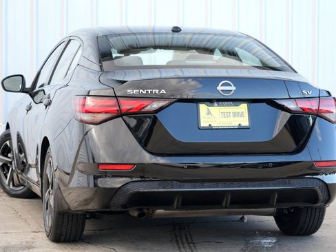 Used 2024 Nissan Sentra SV image 5