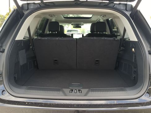 New 2025 Lincoln Aviator 2WD image 24