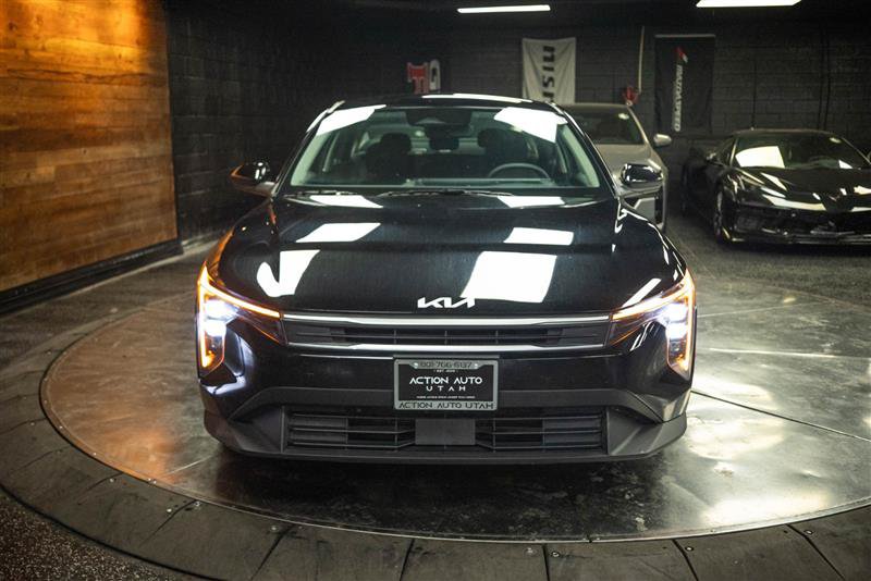 Used 2025 Kia K4 FWD image 4