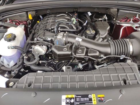 New 2025 Jeep Grand Cherokee Altitude image 26