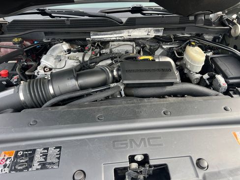 Used 2018 GMC Sierra 2500 Denali w/ Duramax Plus Package image 16