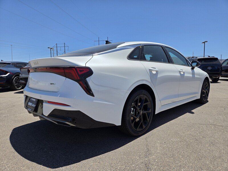 New 2026 Kia K5 GT-Line w/ GT-Line Premium Package FWD image 3