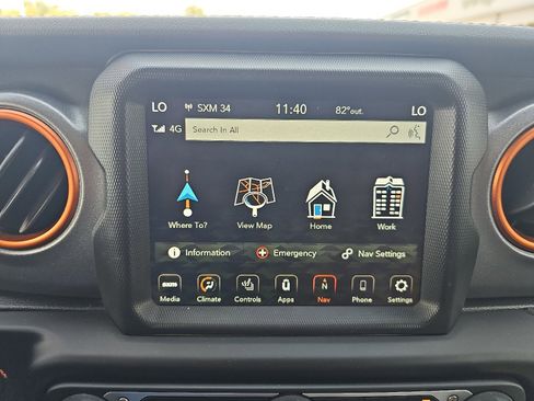 Used 2020 Jeep Gladiator Mojave image 12