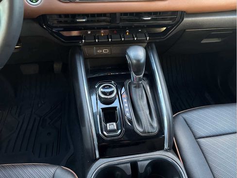 Used 2023 GMC Canyon AT4 w/ AT4 Premium Package image 42