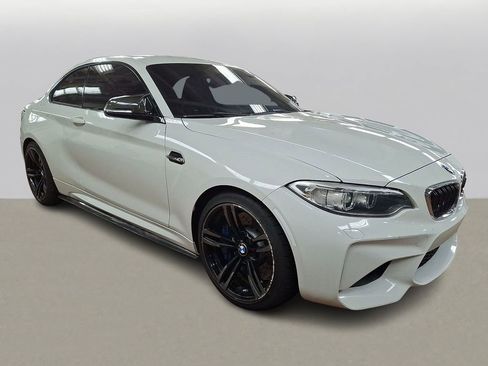 Used 2017 BMW M2 image 3