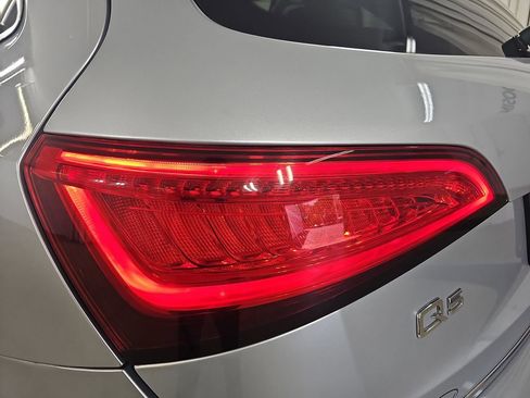 Used 2016 Audi Q5 2.0T Premium Plus w/ Technology Package AWD/4WD image 39