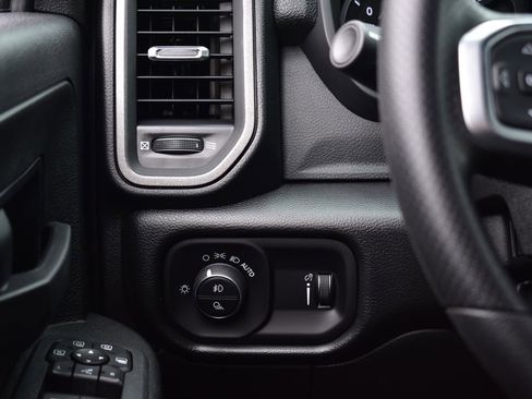 New 2026 RAM 2500 Tradesman AWD/4WD image 46