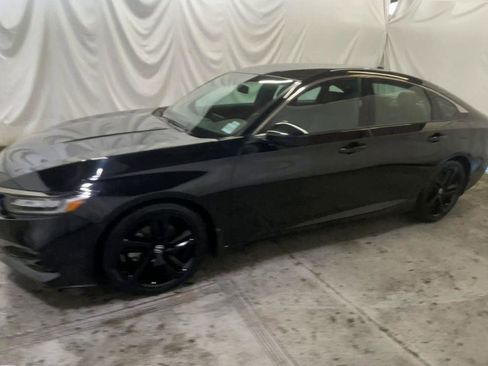 Used 2022 Honda Accord Sport image 4