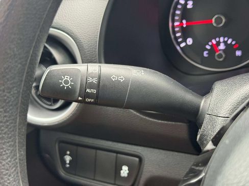 Used 2022 Kia Forte LXS FWD image 20