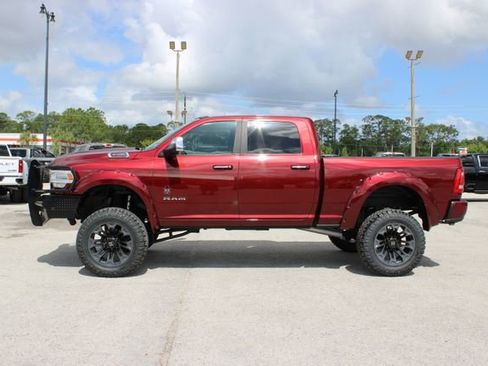 Used 2022 RAM 3500 Laramie AWD/4WD image 6