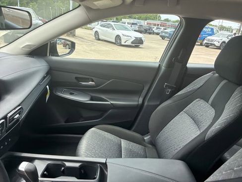 Used 2026 Nissan Sentra SV w/ Floor Mat Package FWD image 16