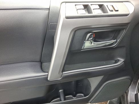 Used 2022 Toyota 4Runner SR5 Premium w/ Moonroof Package image 12