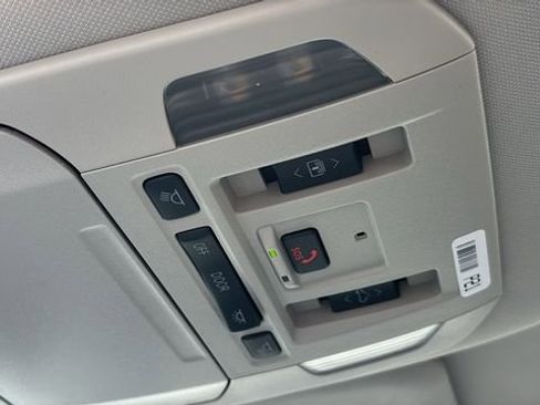 New 2026 Toyota Highlander Platinum image 28