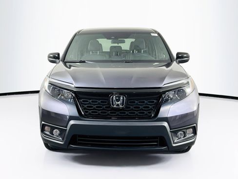 Used 2021 Honda Passport Sport image 2