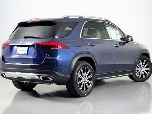 New 2026 Mercedes-Benz GLE 450e 4MATIC image 11