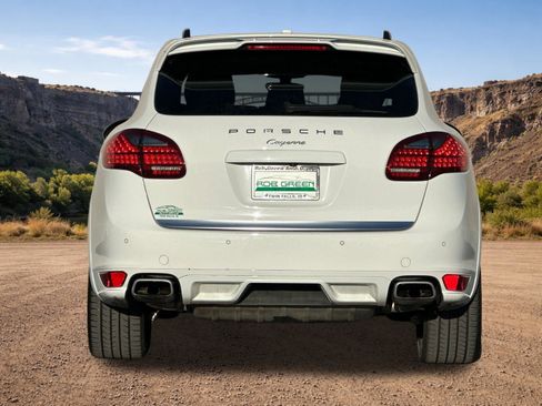 Used 2014 Porsche Cayenne Diesel AWD/4WD image 4