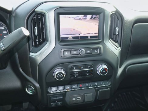 Used 2024 GMC Sierra 2500 Pro w/ 1SA Pro Safety Plus Package image 18