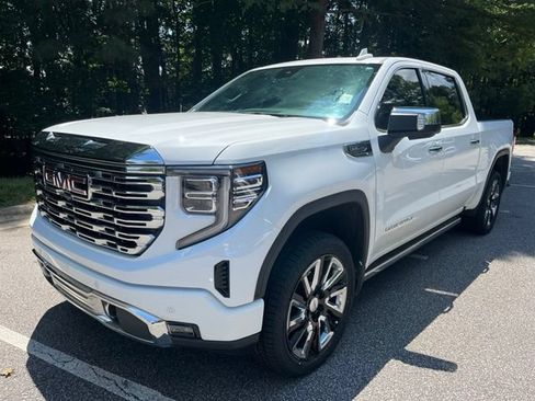 Used 2022 GMC Sierra 1500 Denali AWD/4WD image 1