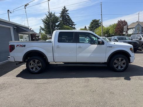 Used 2014 Ford F150 FX4 w/ Equipment Group 402A Luxury AWD/4WD image 7