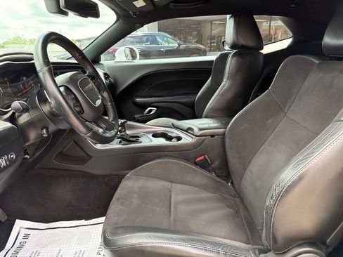 Used 2018 Dodge Challenger SXT Plus RWD image 19
