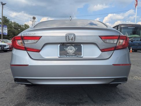Used 2018 Honda Accord EX-L image 10