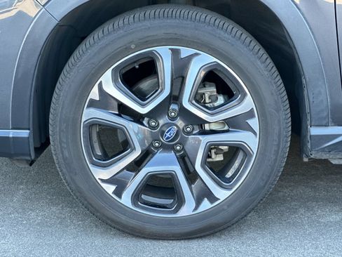 Used 2020 Subaru Ascent Premium w/ Convenience Package AWD/4WD image 23