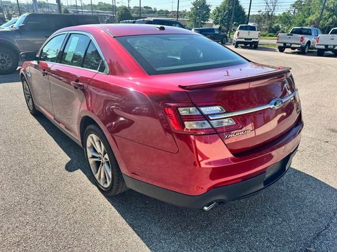 Used 2013 Ford Taurus SEL FWD image 3