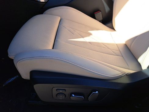 New 2026 BMW X3 xDrive30 w/ Convenience Package image 30