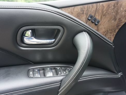 Used 2022 INFINITI QX80 Premium Select w/ Cargo Package RWD image 2