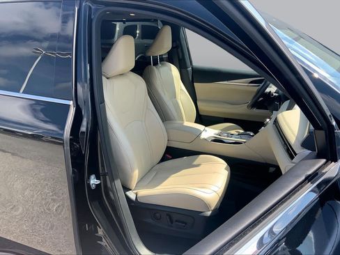 Used 2024 INFINITI QX60 Luxe w/ Vision Package AWD/4WD image 9
