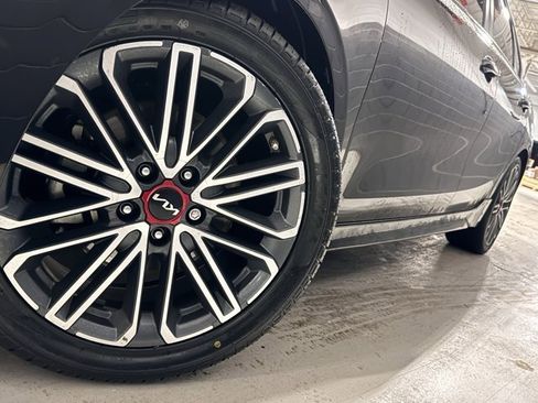 Used 2023 Kia Forte GT w/ GT2 Package image 33