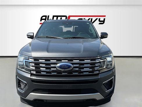 Used 2021 Ford Expedition Limited image 2