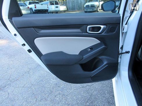 Used 2024 Honda Civic EX image 16