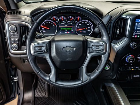 Used 2022 Chevrolet Silverado 1500 LT Trail Boss w/ Bed Protection Package image 16