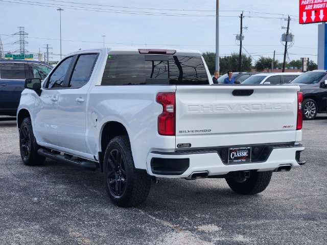 Used 2025 Chevrolet Silverado 1500 RST w/ Z71 Off-Road Package AWD/4WD image 5