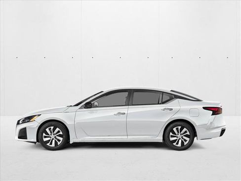 New 2025 Nissan Altima 2.5 S image 3