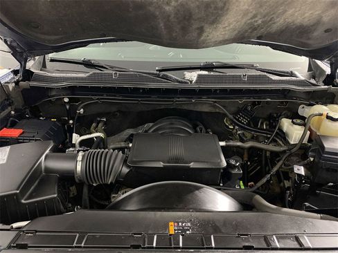 Used 2020 Chevrolet Silverado 2500 LT w/ Convenience Package image 22