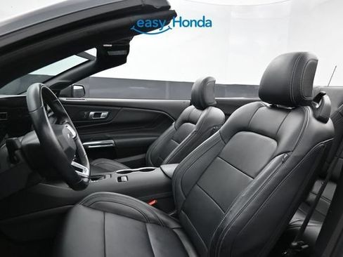 Used 2025 Ford Mustang Premium RWD image 14