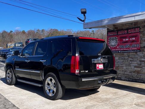 Used 2010 Cadillac Escalade 2WD image 4