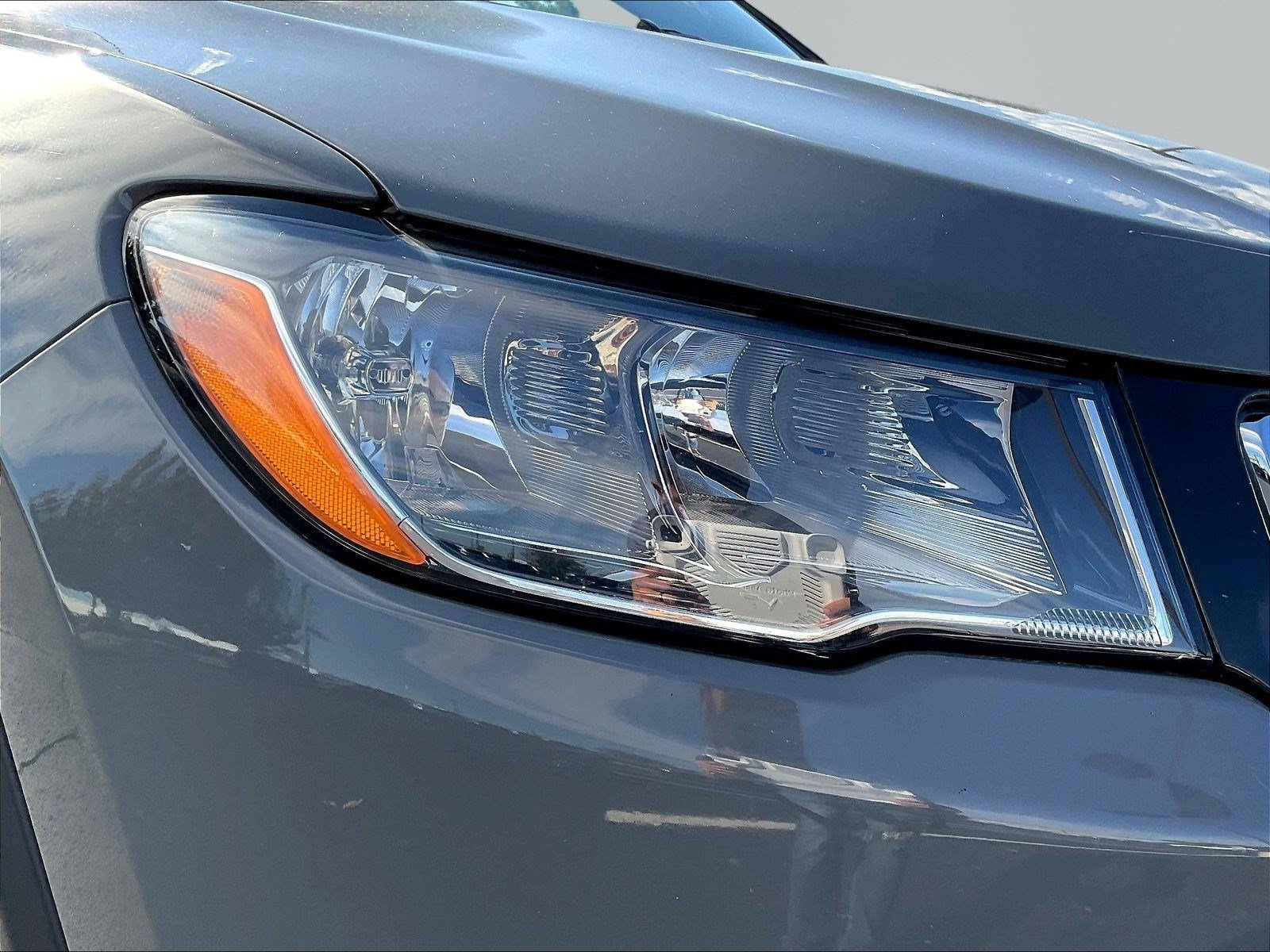 Used 2020 Jeep Compass Limited AWD/4WD image 33